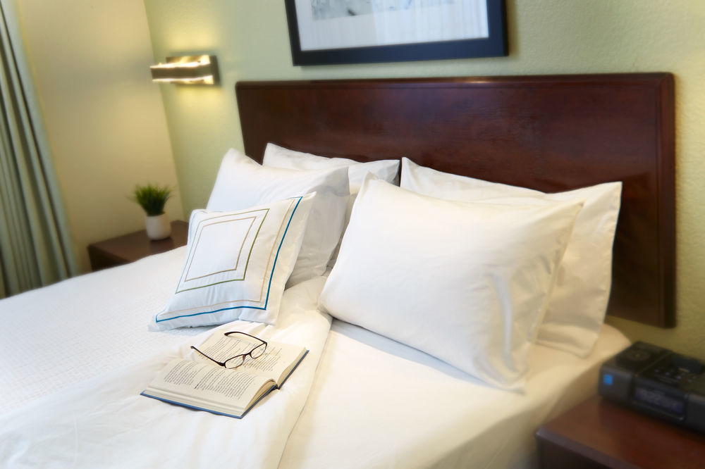 Best Western Hesperia-Victorville Suites Ngoại thất bức ảnh